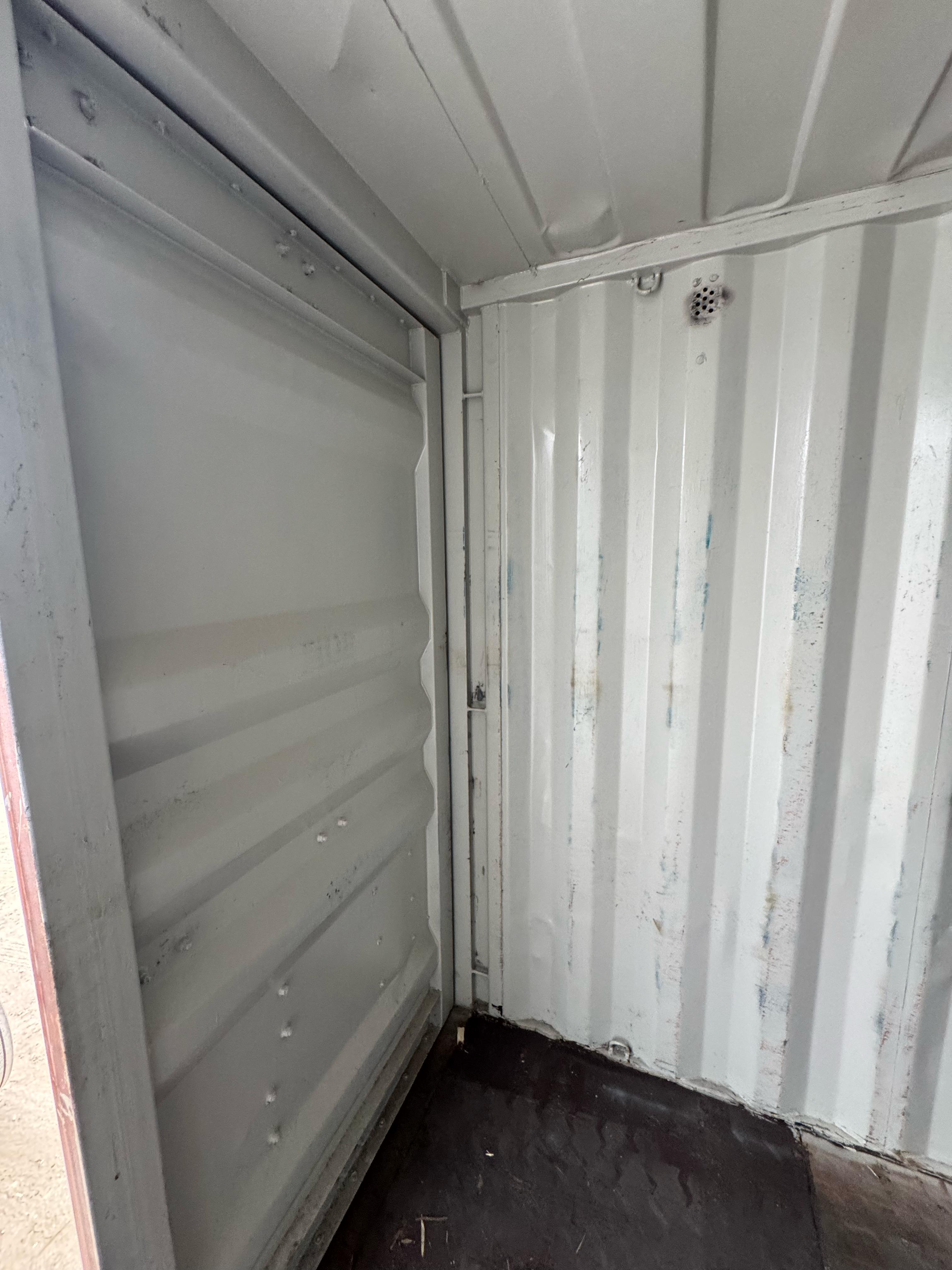 Морской контейнер TGHU0762106